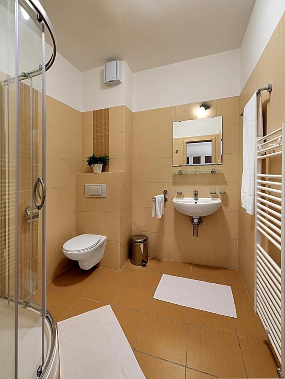 Melrose Apartments Bratislava Eksteriør bilde