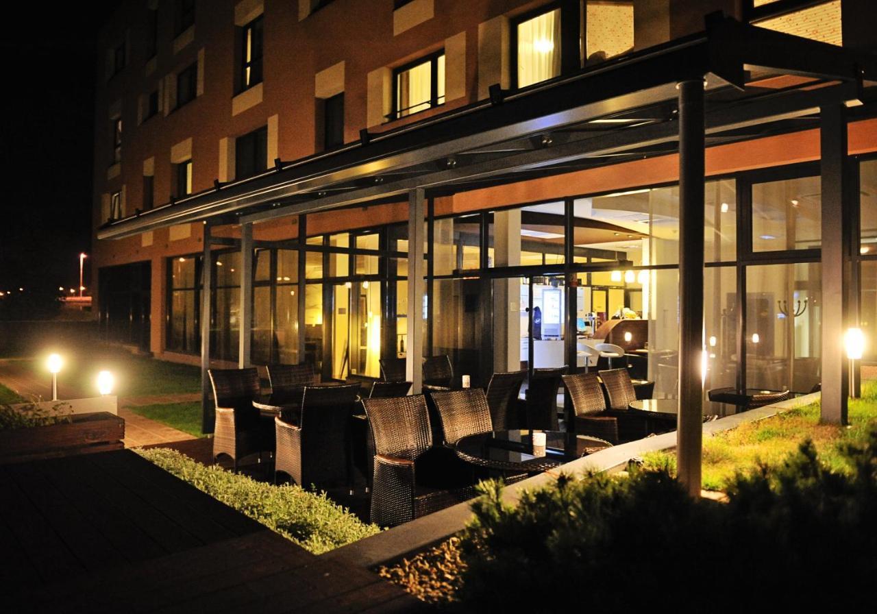 Melrose Apartments Bratislava Eksteriør bilde